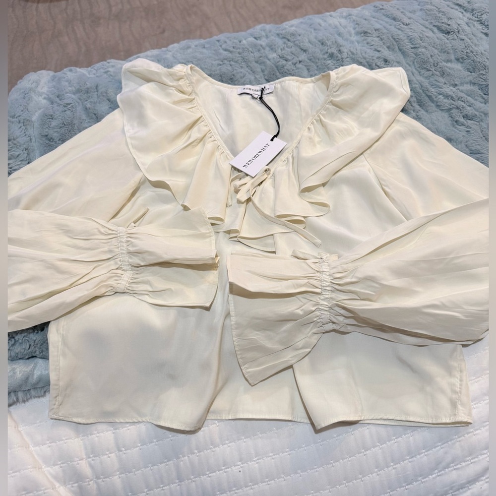 WeWoreWhat Cream Ruffle Blouse NWT Size Medium
